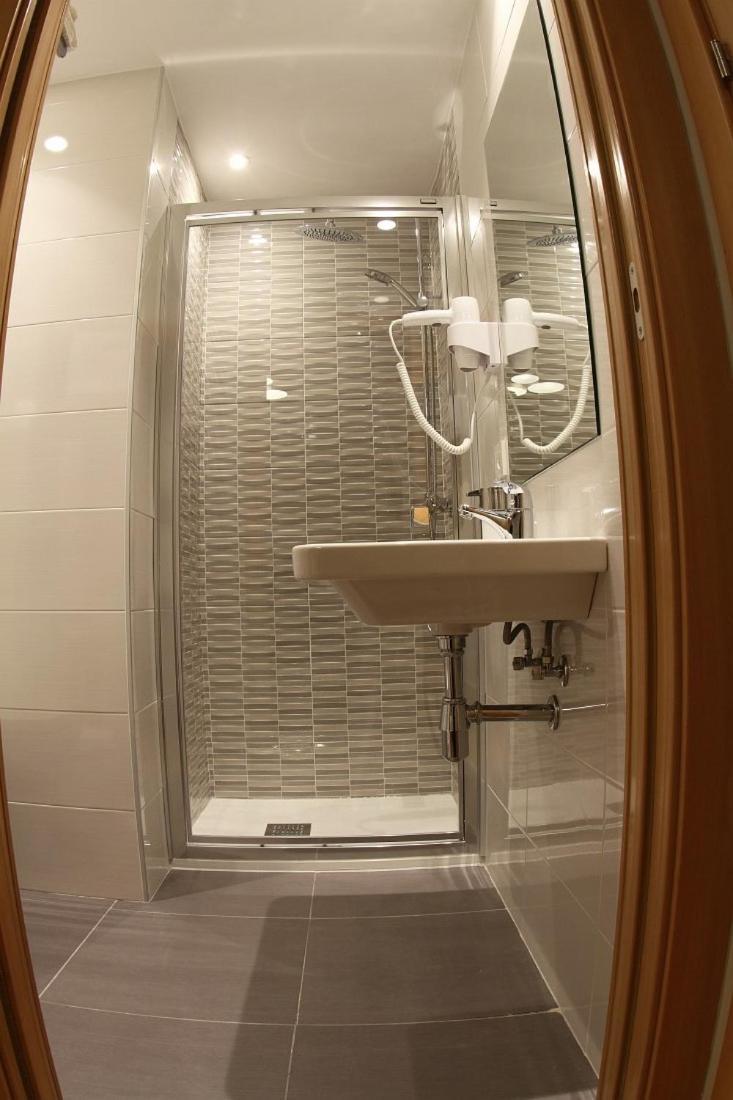 Hostal Monaco Valladolid Dış mekan fotoğraf